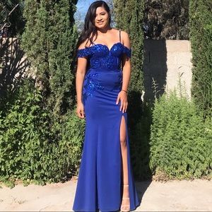 Beautiful blue dress